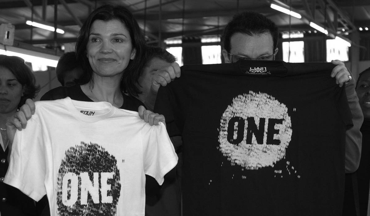 Camisetas diseñadas por Bono